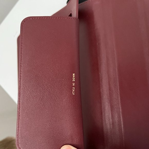 CHANEL 9th Generation iPad Cover Case (pristine condition) - Picture 12 of 16